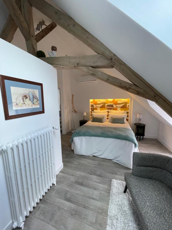 Le Clos Du Q'Hatre Cléry-Saint-André Extérieur photo